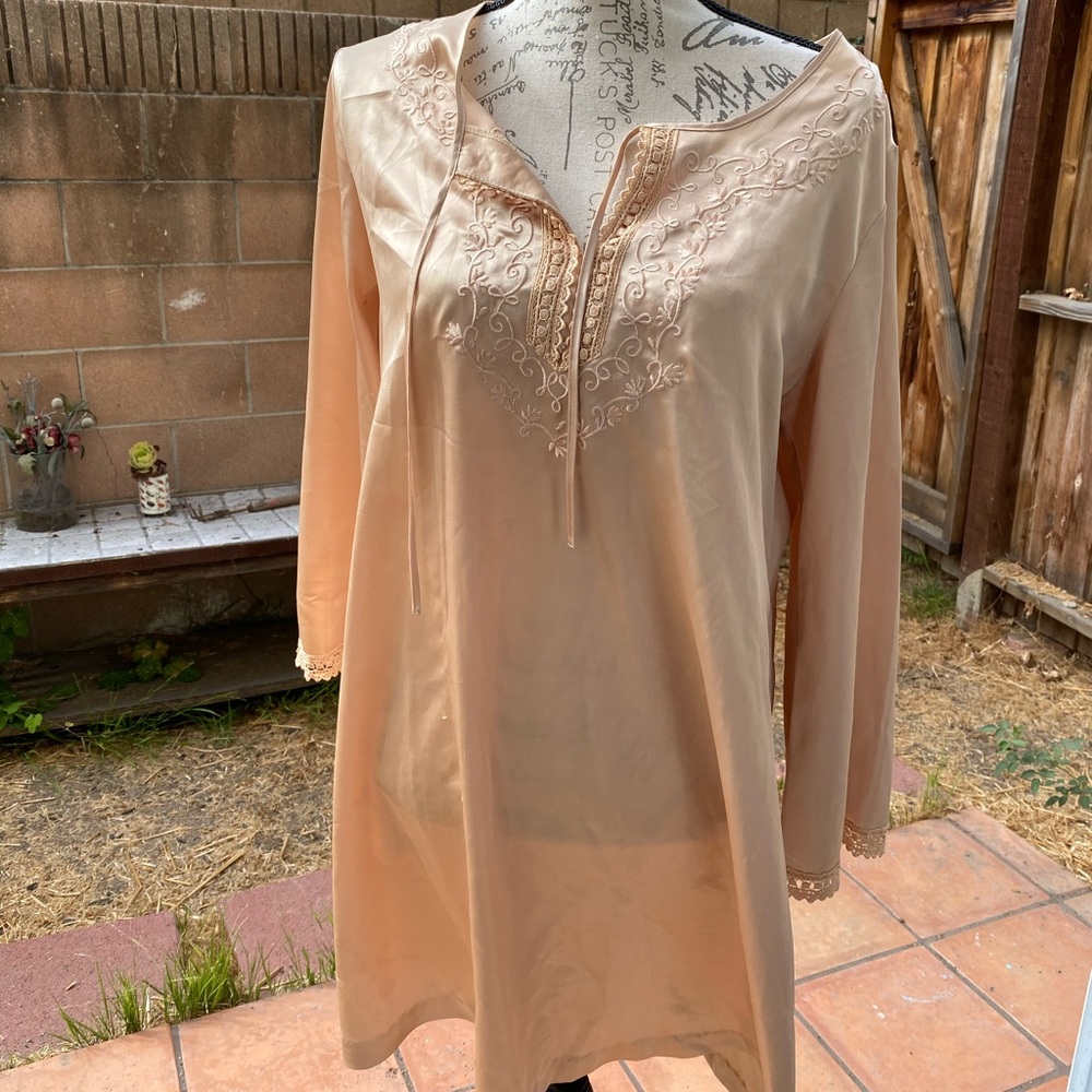 Nightgown
